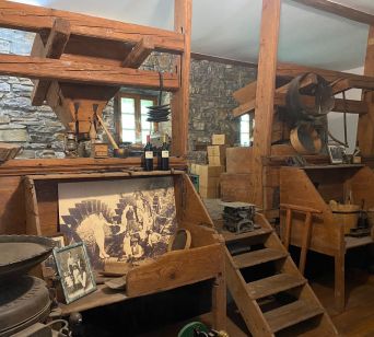 Zanimiva zgodba o mlinarstvu na kmetiji Bordon ter zbirka.